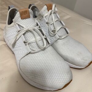 New Balance White and Tan Athletic Shoes 11.5